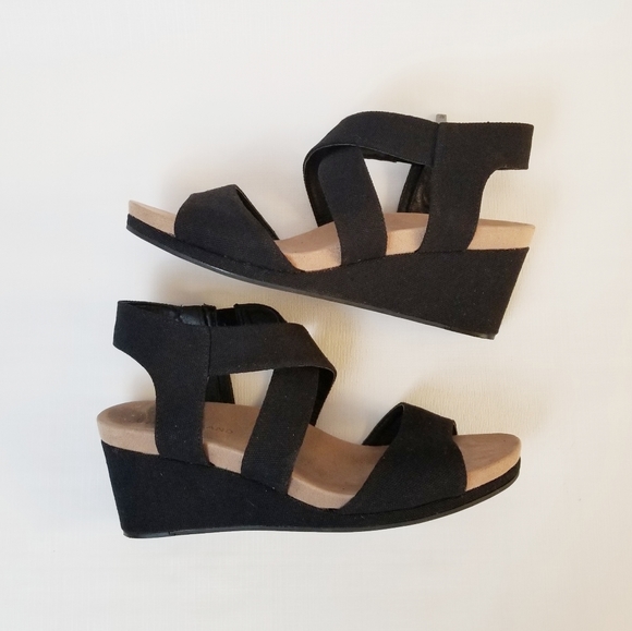 lucky brand kamila wedge
